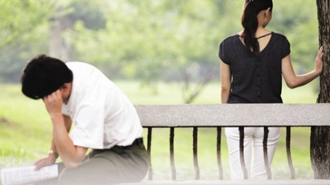 结婚一年多的婚姻危机：我的出轨与离婚心路历程