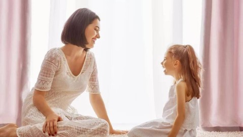 孩子想独立睡眠却心疼妈妈？亲子沟通妙招化解纠结